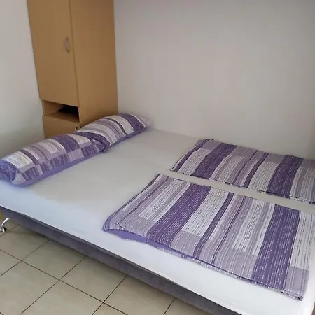 Apartment Studio Apartma Za 3 Osebe Cervar Porat - Istra *